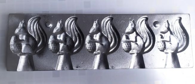 Форма д/льодяників "5 БІЛОЧОК" T
